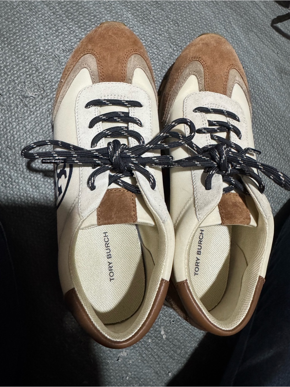 Tory Burch Annie Nylon Runner Sneakers Size 7 - Picture 2 of 3